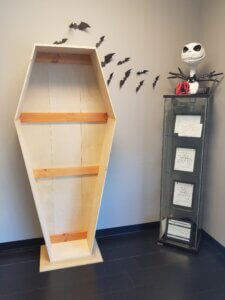 Wooden coffin shelf for decoration